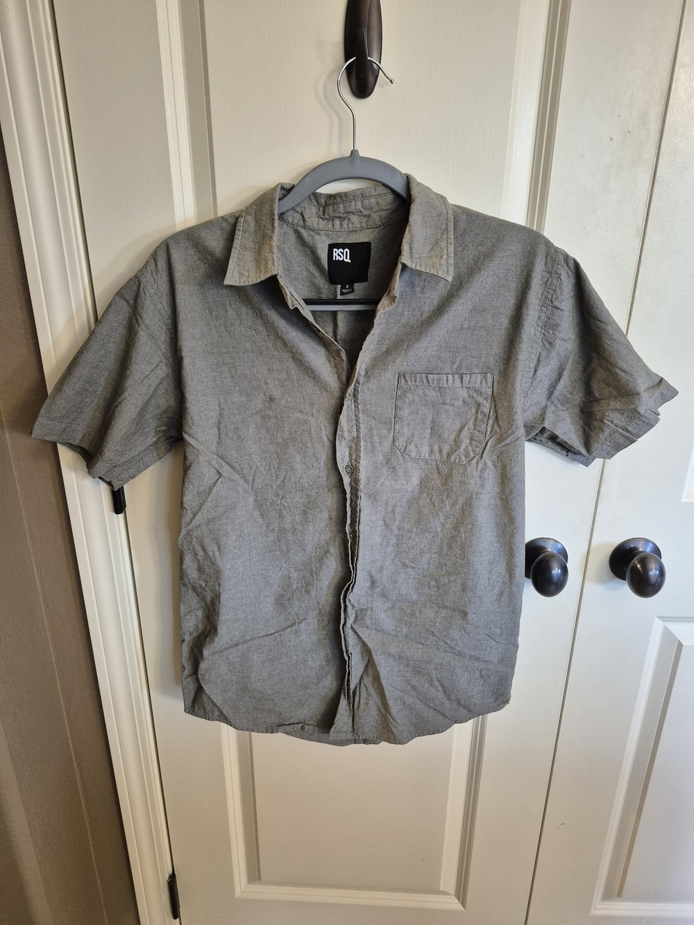 RSQ Men's Short-Sleeve Button-Up Shirt in Gray
